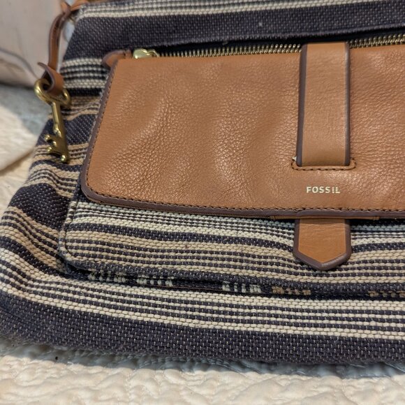 FOSSIL Shoulder bag Canvas and Leather Messenger with Tapestry and Leather - Picture 3 of 12